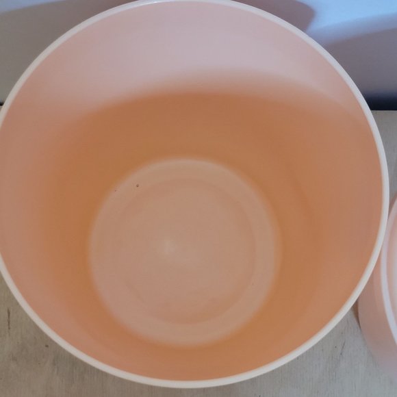 MCM Pink Plastic Canister Set of 3 With Lids Sugar Coffee Tea Nesting Storage - Picture 10 of 13